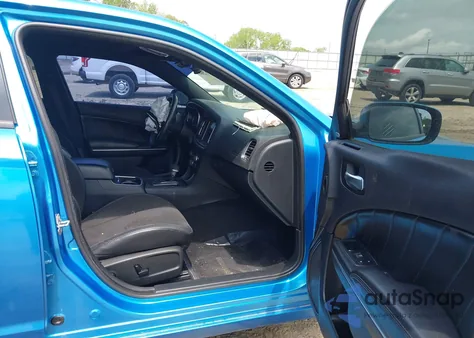 2015 Dodge Charger Road/Track из США, поврежденный, VIN 2C3CDXCT3FH879311